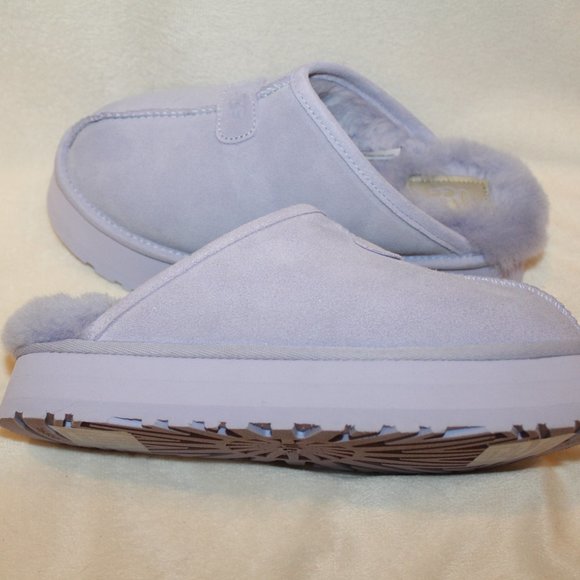 NIB UGG WOMEN'S DISCOQUETTE SUEDE SHEARLING LINED SLIP ON SLIPPERS LAVENDER FOG - Picture 3 of 8